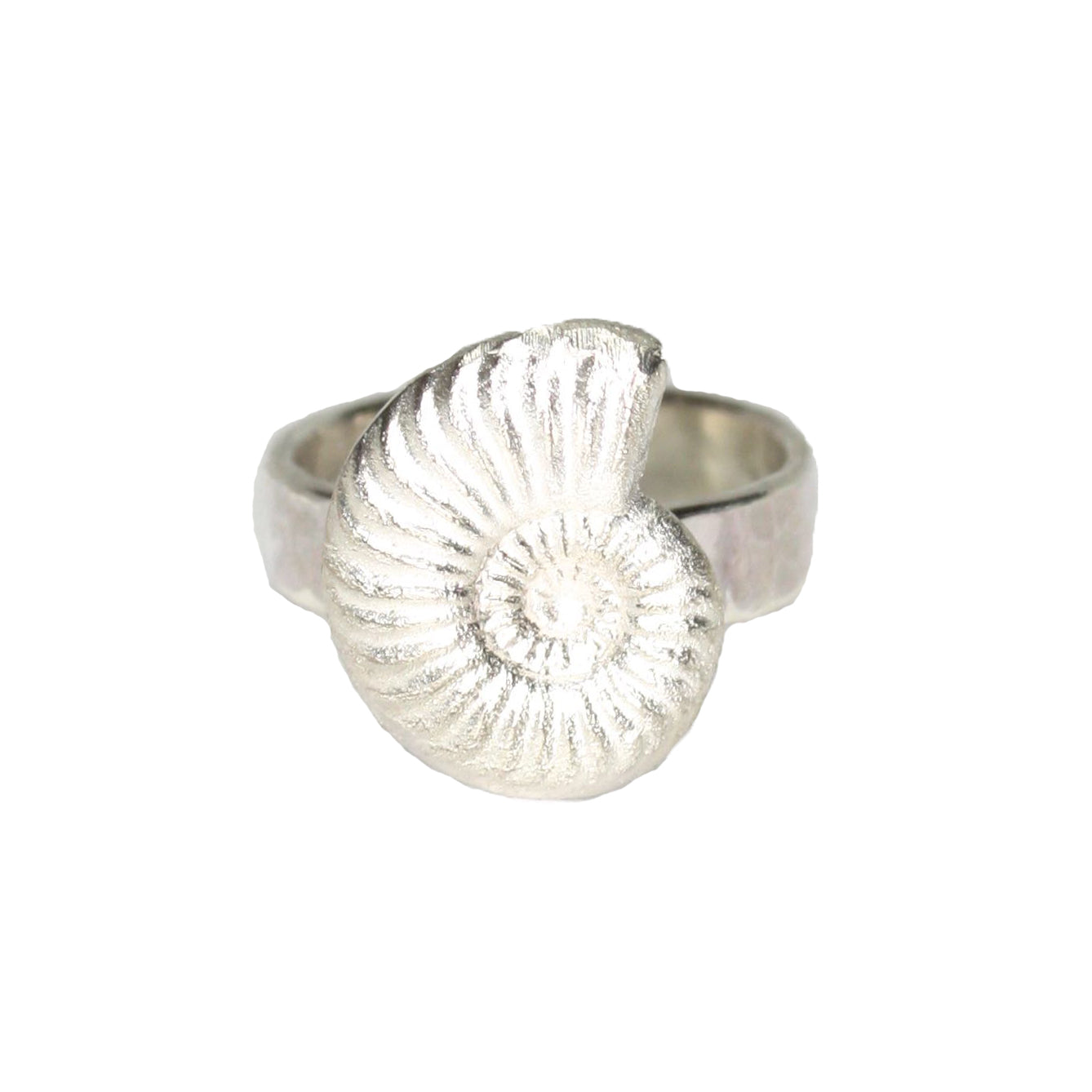 Naturschmuck-Hammerschlag-Ring-Ammonit-925er-Silber